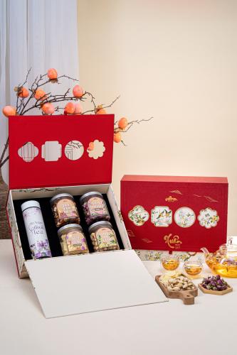 HỘP QUÀ TẾT DORIS - 4 Hộp trà mứt + 1 Bình giữ nhiệt cao cấp