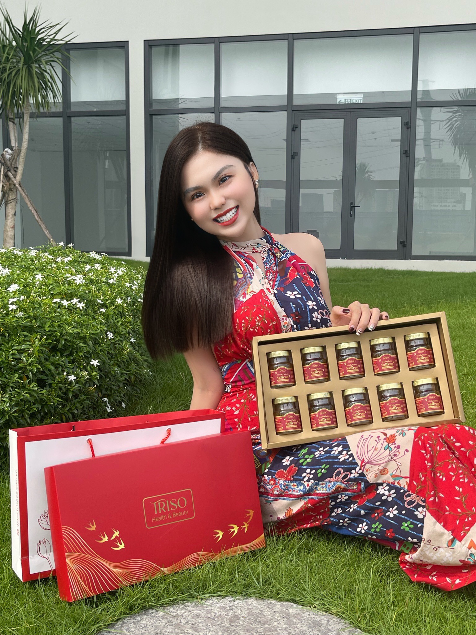 SET 10 Hũ Yến Chưng Saffron Mix Tứ Vị [40% Yến]