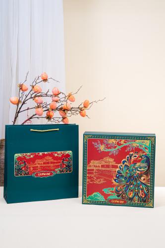 Hộp quà LAILA #1 [Rượu vang chile 750ml + 15 chai sâm đông trùng hạ thảo]